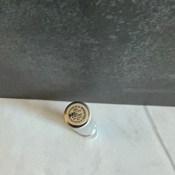 Clinique Almost Lipstick in Black Honey-New - Picture 4 of 5